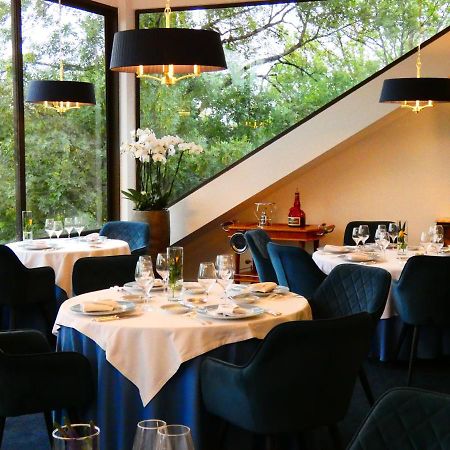 Hostellerie Restaurant Les Gorges De L'Aveyron Bruniquel ภายนอก รูปภาพ
