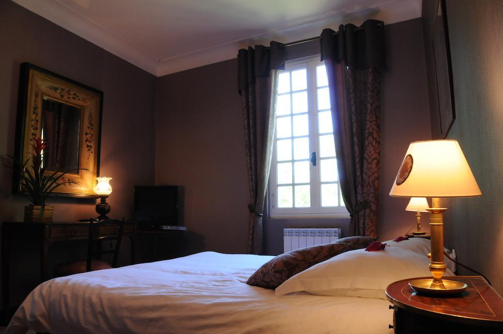 Hostellerie Restaurant Les Gorges De L'Aveyron Bruniquel ภายนอก รูปภาพ