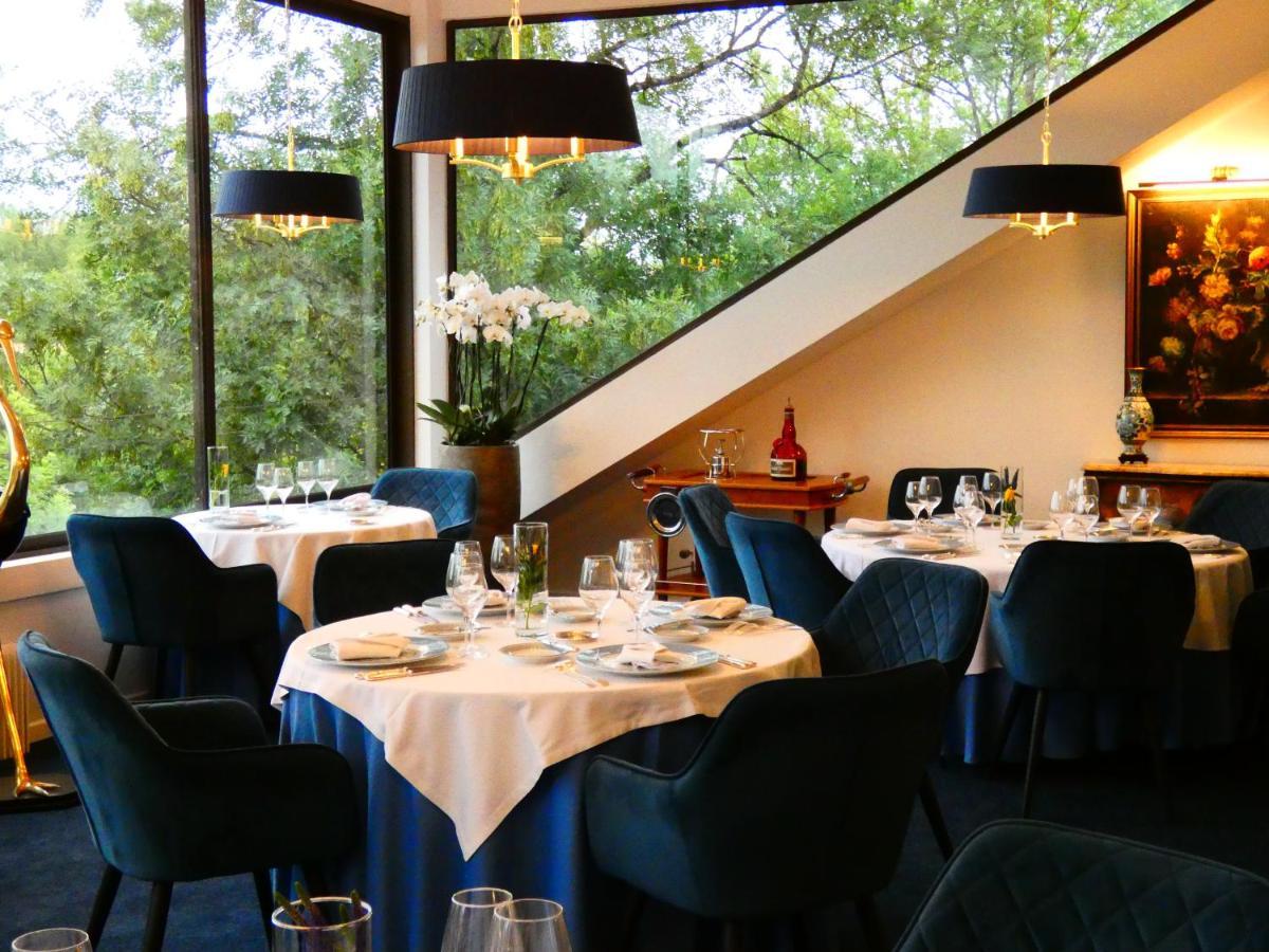 Hostellerie Restaurant Les Gorges De L'Aveyron Bruniquel ภายนอก รูปภาพ
