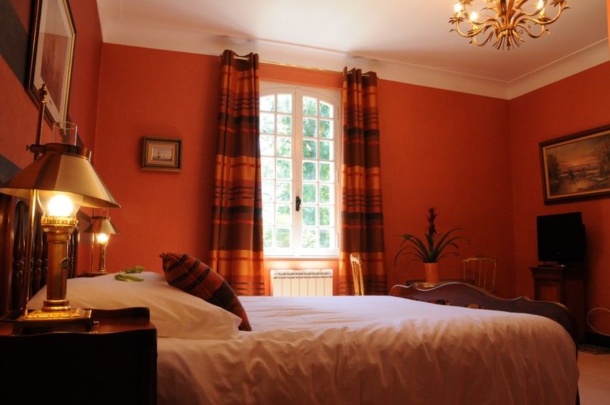 Hostellerie Restaurant Les Gorges De L'Aveyron Bruniquel ภายนอก รูปภาพ