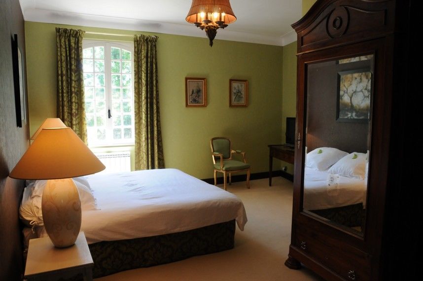 Hostellerie Restaurant Les Gorges De L'Aveyron Bruniquel ภายนอก รูปภาพ